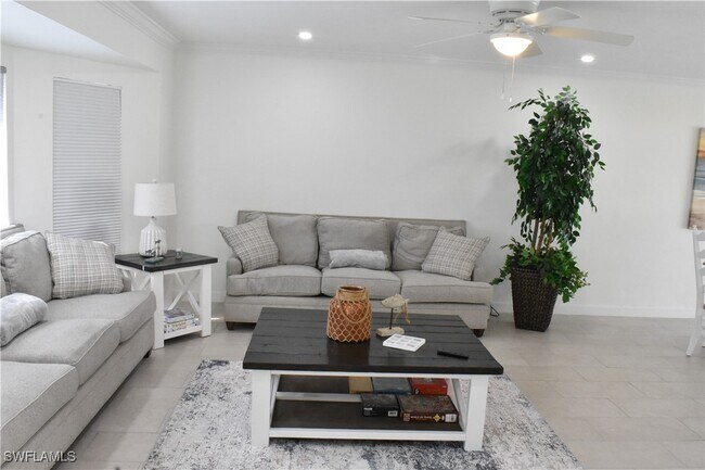 Building Photo - 4135 Coronado Pkwy