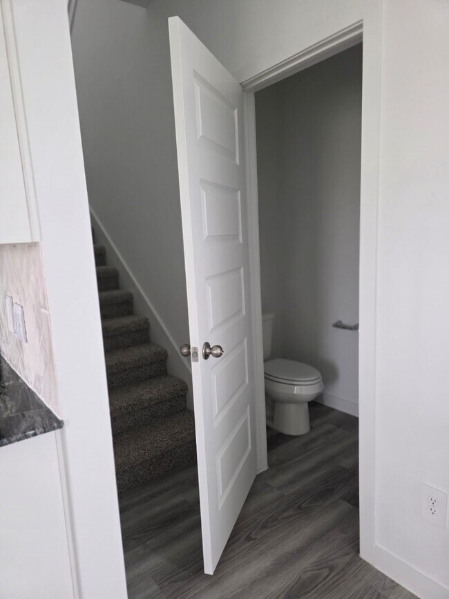 Building Photo - 2803 Lisburn Ter Ln