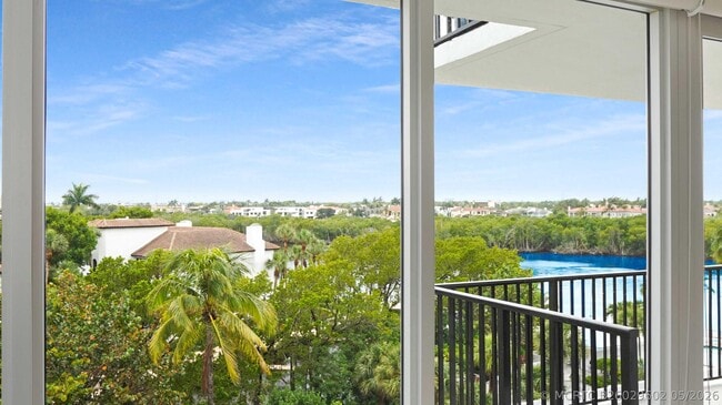 Building Photo - 4750 S Ocean Blvd