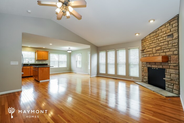 Building Photo - 12896 Pacer Dr
