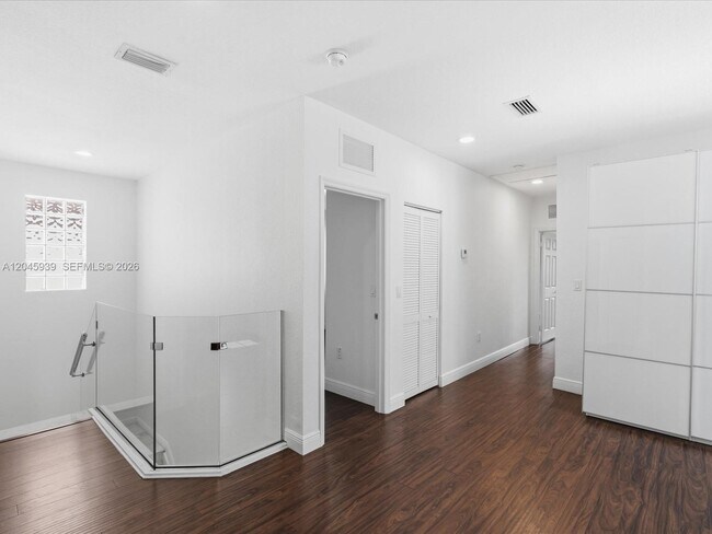 Building Photo - 11274 NW 43rd Terrace