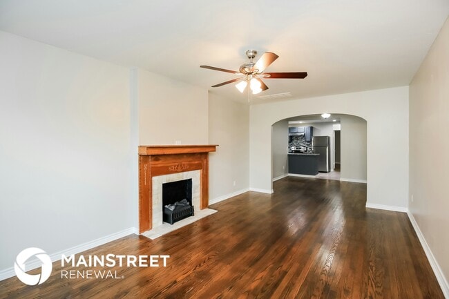 Building Photo - 3809 NW 24th St