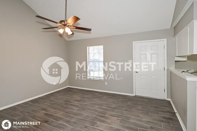 Building Photo - 4568 Summer Creek N, Memphis, TN 38141