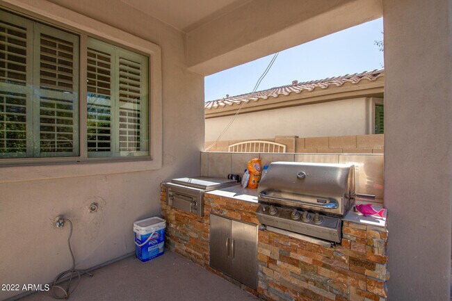 Building Photo - 16866 N 98th Pl