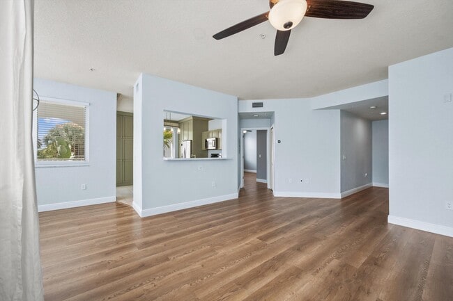 Building Photo - 11023 Legacy Ln