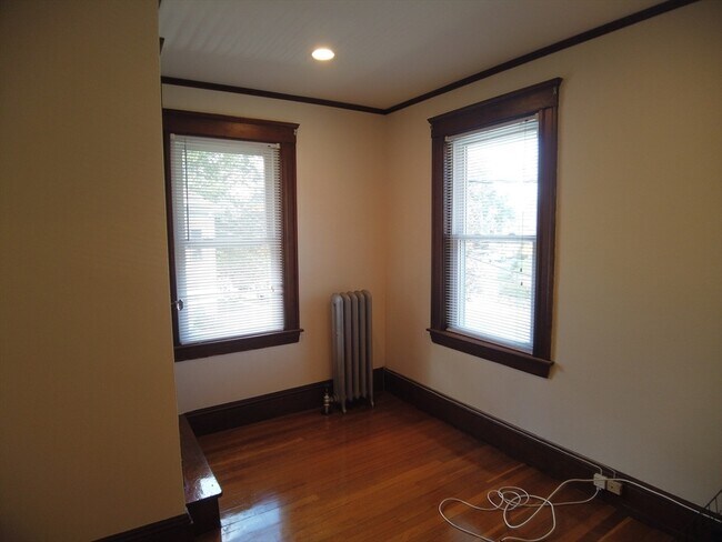 Building Photo - 64 Palfrey Rd