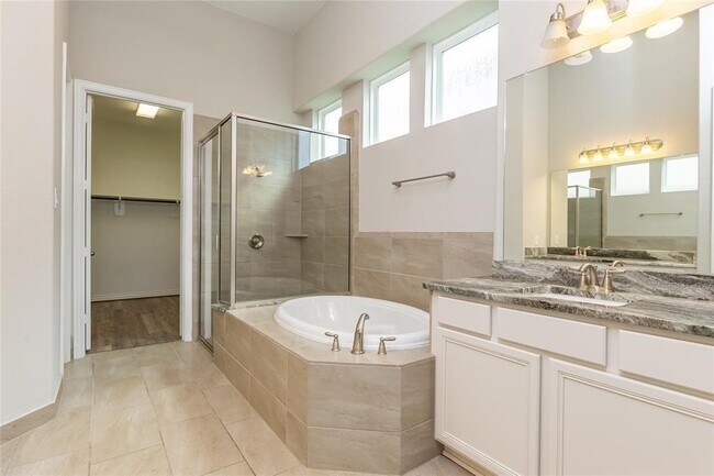 Building Photo - 24131 Cannon Anello Ct