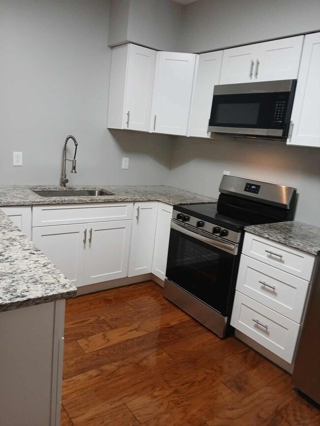 Building Photo - Midtown Plaza Building