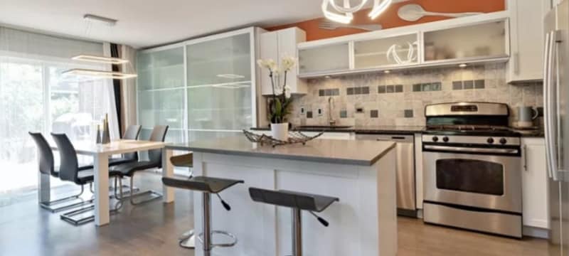 Building Photo - 1430 Waukegan Rd