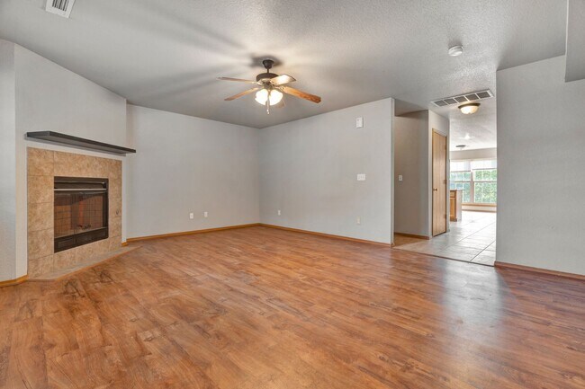 Building Photo - 2939 W Scottswood Pl