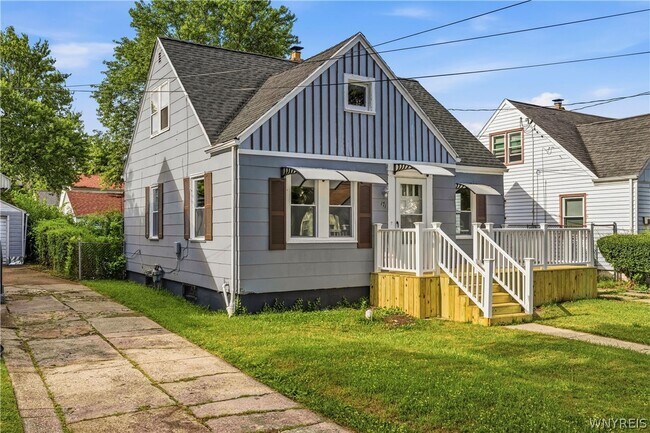 Building Photo - 171 Weston Ave