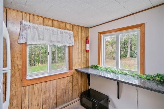 Building Photo - 127 Magill Rd