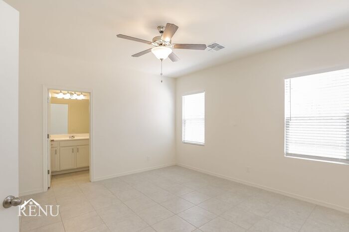 Building Photo - 35327 W San Capistrano Ave