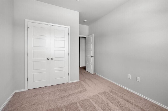 Building Photo - 1201 Garland Rd