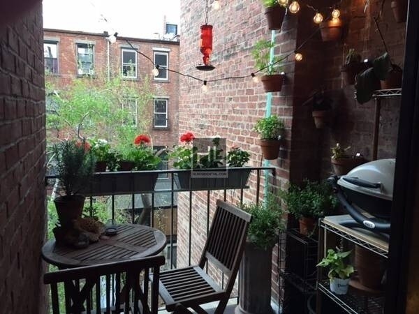 Building Photo - WEST 82 STREET