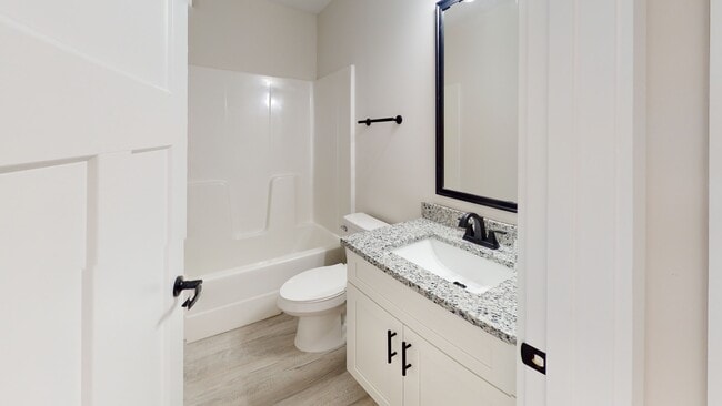 Building Photo - 605 Edna Graves Way