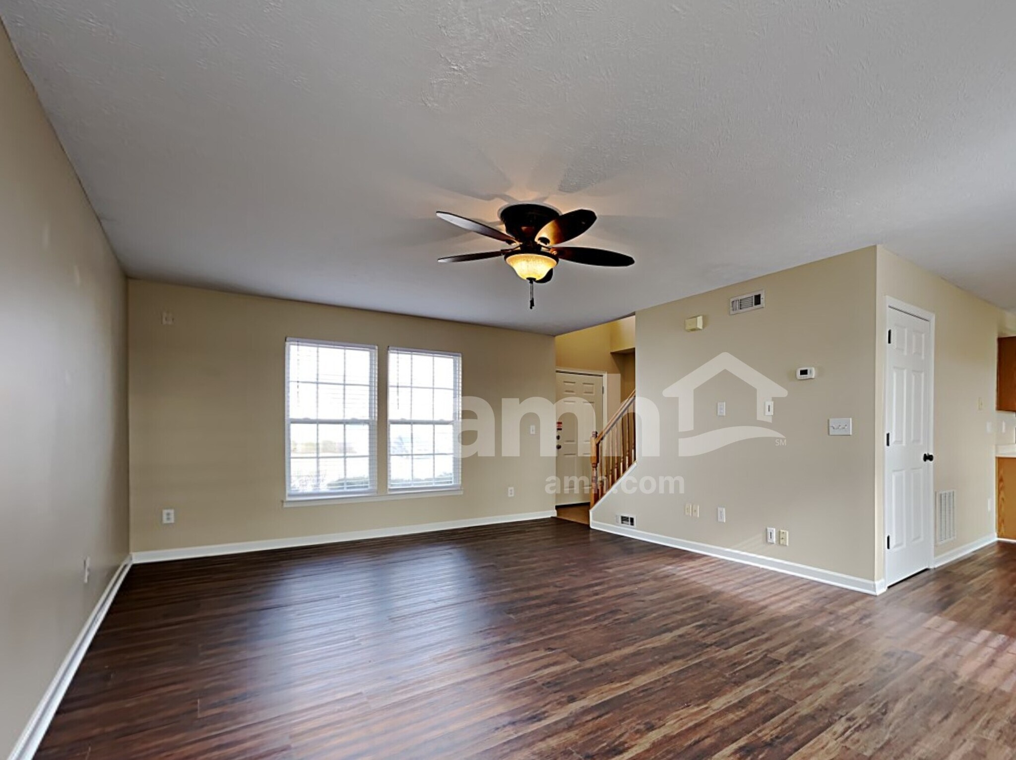 Building Photo - 515 Indian Lake Dr