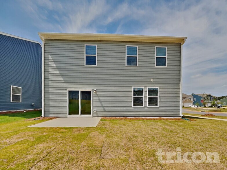 Building Photo - 229 Babbling Brk Dr