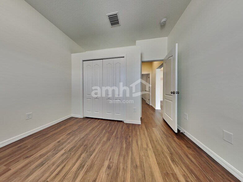 Building Photo - 13219 Beechberry Dr