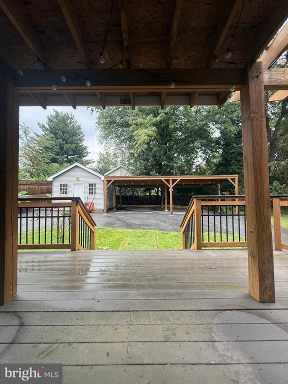 Building Photo - 816 Crothers Ln