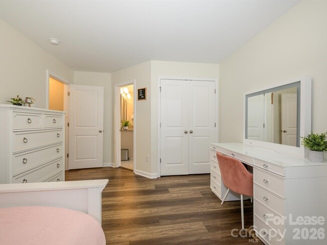 Building Photo - 3009 Lydney Cir