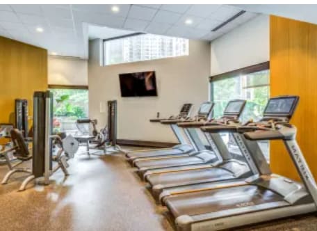 Building Photo - 754 N Dearborn St