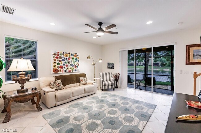 Building Photo - 3100 Cottonwood Bend