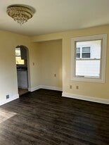 Building Photo - 203 Silview Ave