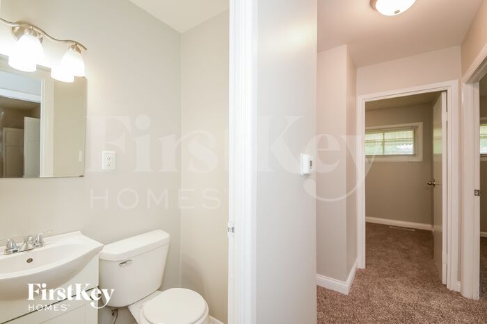 Building Photo - 4931 Karen Dr