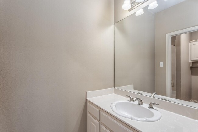 Building Photo - 7082 Co Rd 166
