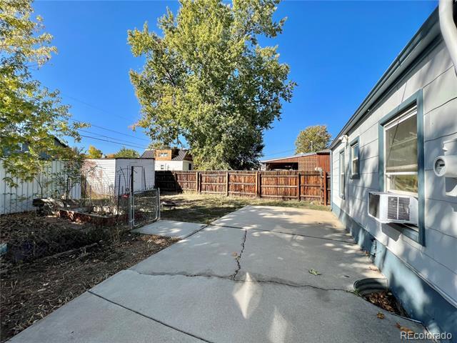 Building Photo - 1840 W 51st Ave