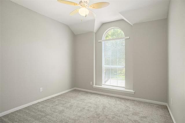 Building Photo - 2709 Indian Oak Dr