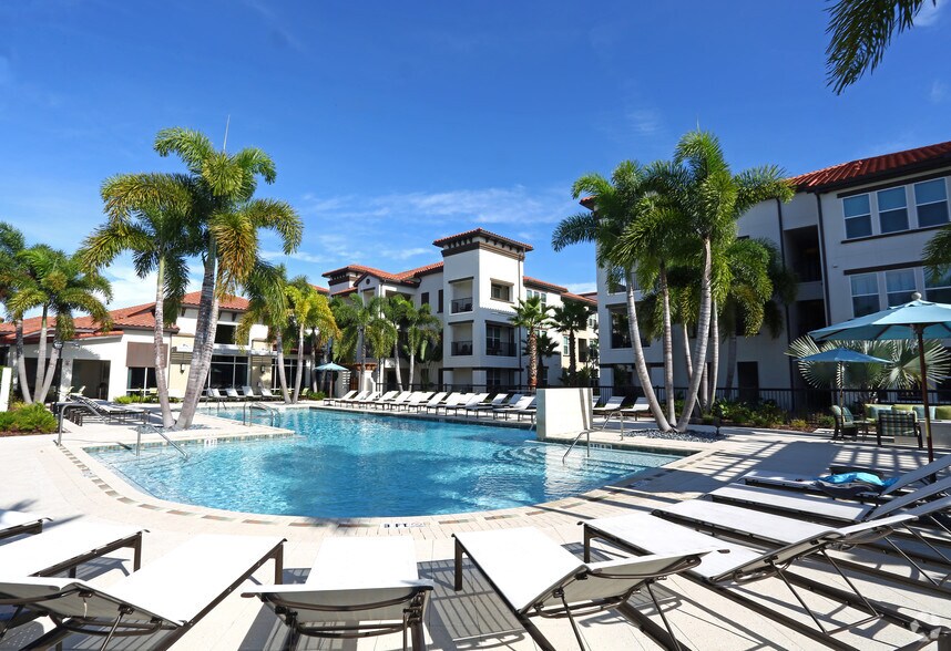 Amelia at Westshore 6608 S West Shore Blvd Tampa FL 33616 Apartment