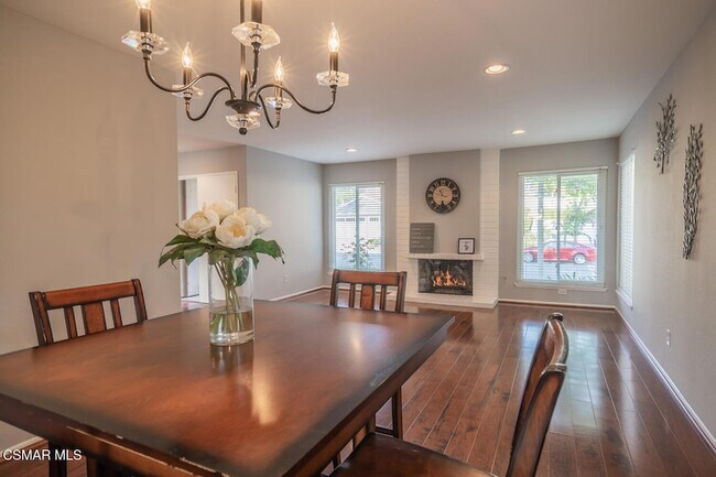 Building Photo - 3065 Starling Ave