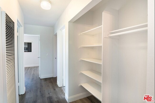 Building Photo - 4810 Hollow Corner Rd