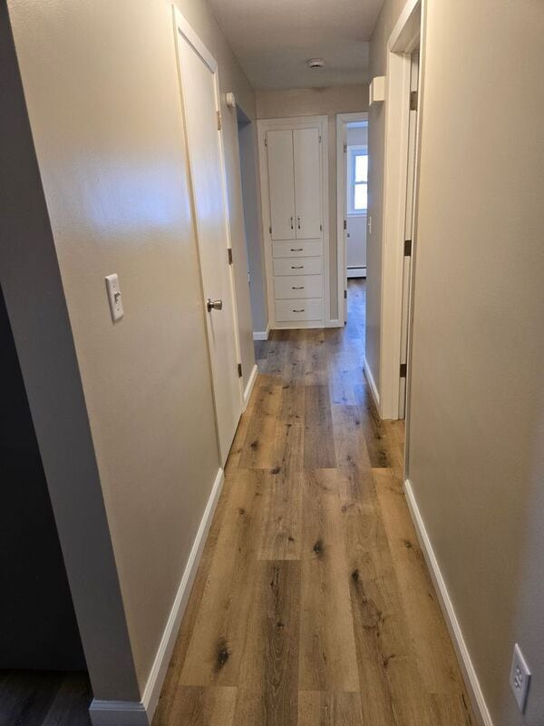 Building Photo - 202 Lincoln St