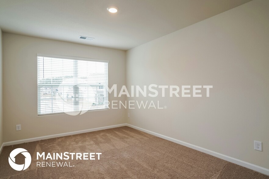 Building Photo - 721 Cider Ml Wy