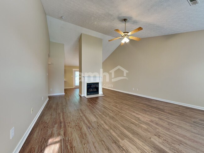 Building Photo - 7238 Austin Park Ln