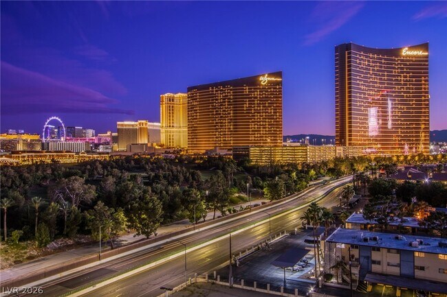 Building Photo - 360 E Desert Inn Rd