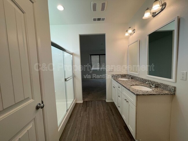 Building Photo - 1023 Haviture Wy