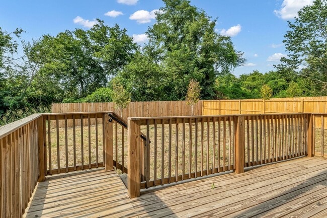 Building Photo - NEW BUILD