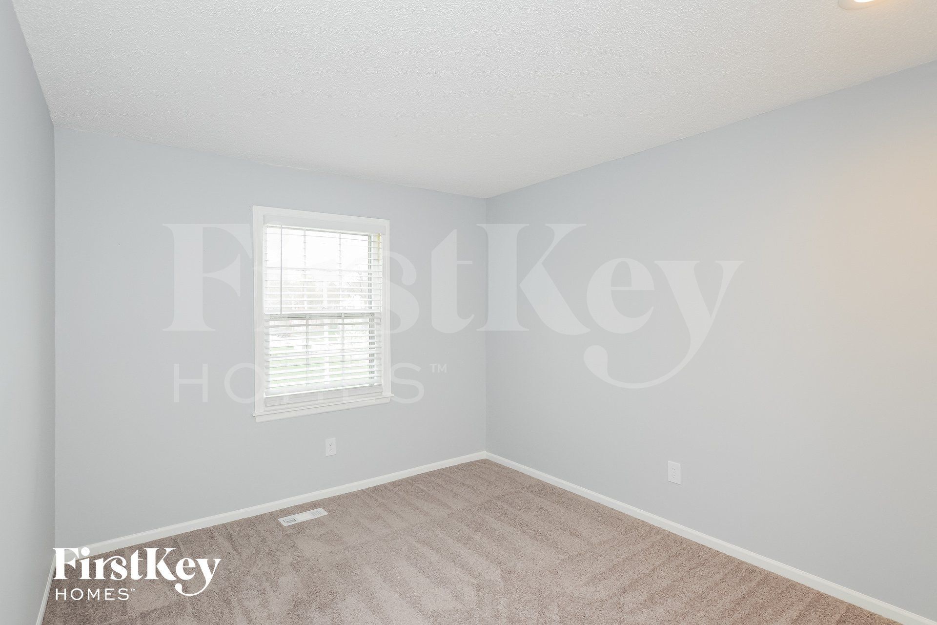 Building Photo - 14716 S Brougham Dr