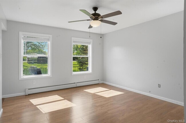 Building Photo - 34 Rombout Rd