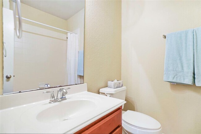Building Photo - 174 Black Swan Pl