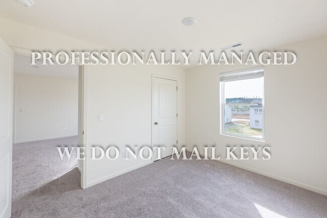 Building Photo - 7009 Peppermill Way