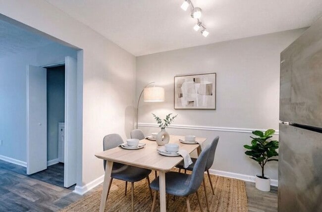 Building Photo - Modern Living at Westside Court