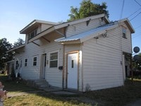 Building Photo - 109 E 5th St