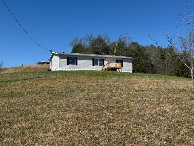 Building Photo - 3 Bedroom 2 Bathroom Home located in Greene County, TN