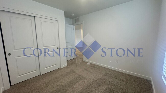 Building Photo - Beautiful Home In Nampa!