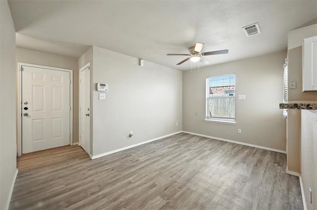 Building Photo - 1317 Village Garden Dr